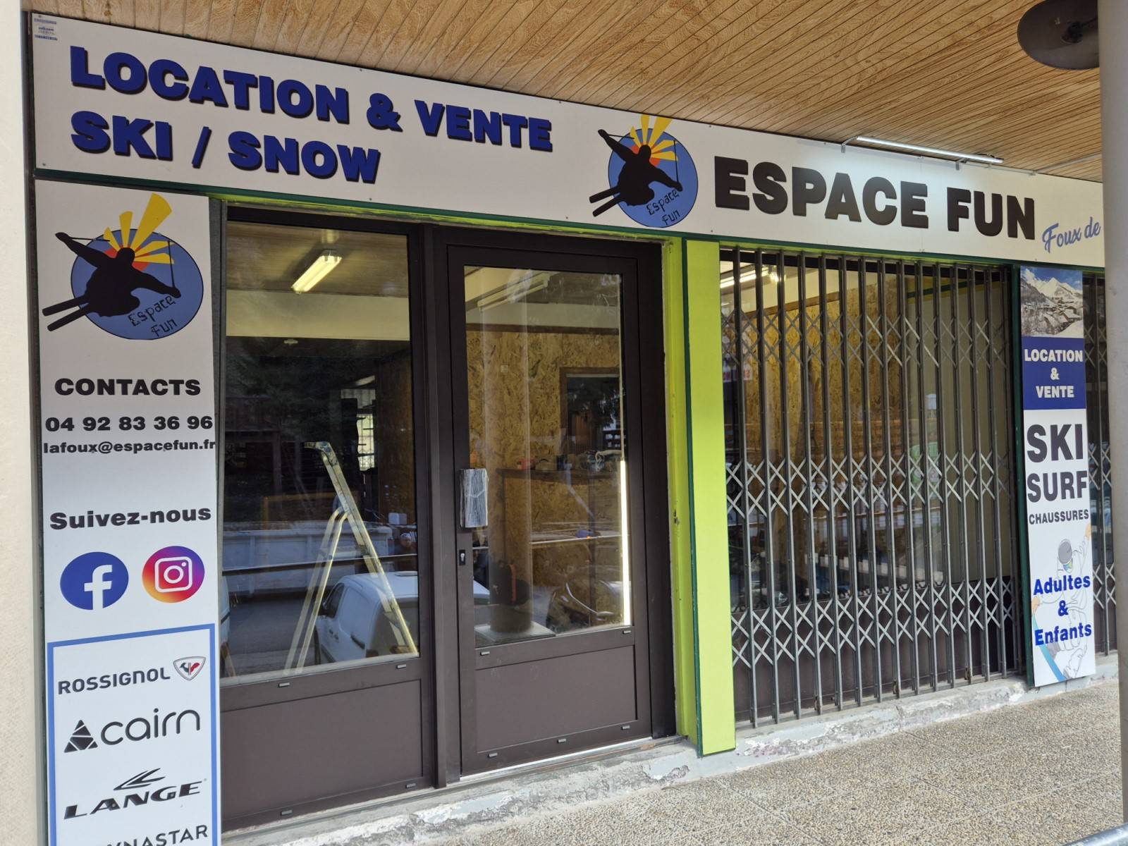 Création d'enseigne sur mesure pour entreprise, magasin ou agence immobilière Fréjus Saint-Raphaël