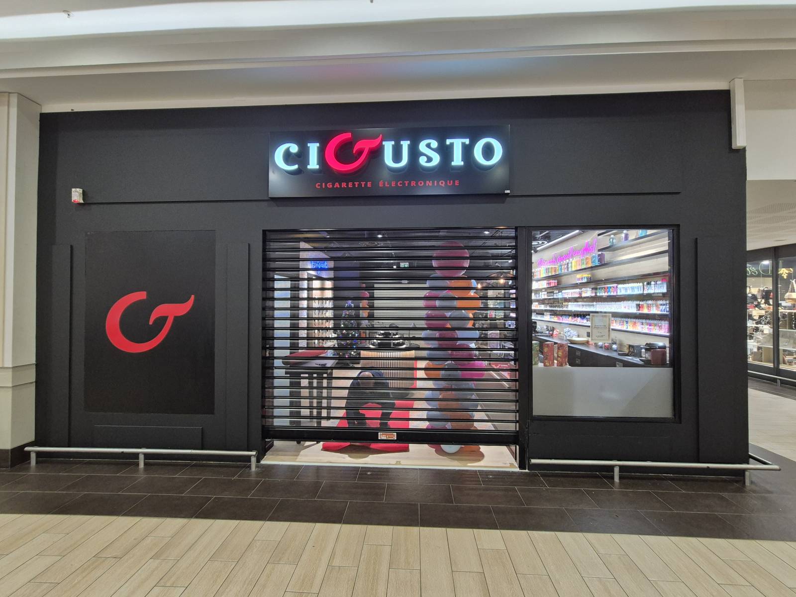 Création d'enseigne sur mesure pour entreprise, magasin ou agence immobilière Fréjus Saint-Raphaël