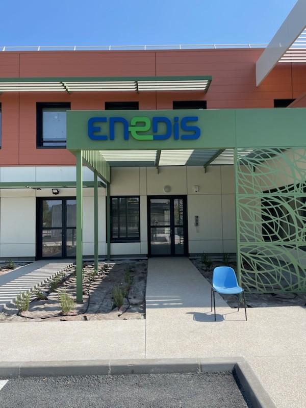 Réalisation et pose d enseignes à Fréjus dans le Var