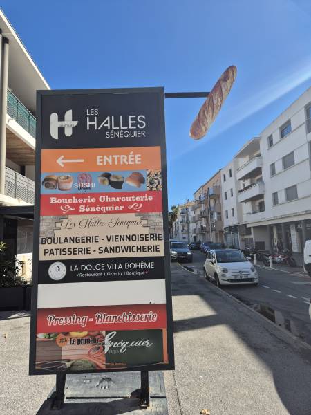 Totem lumineux Fréjus