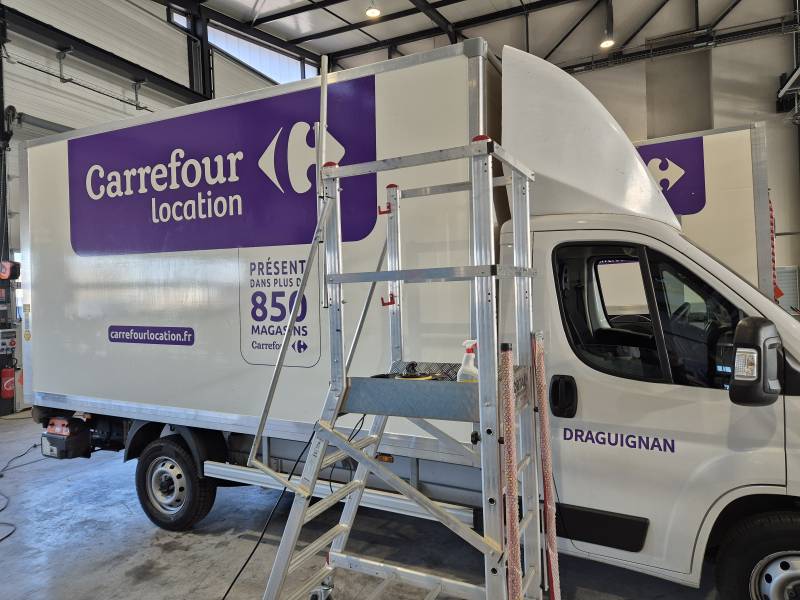 marquage camion à puget sur argens