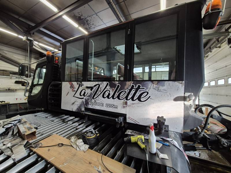 Covering dameuse à isola 2000 dans les Alpes-Maritimes