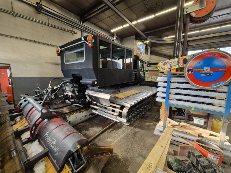 Covering dameuse à isola 2000 dans les Alpes-Maritimes