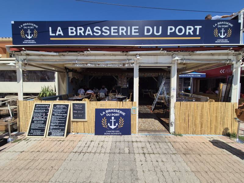 Solutions Pub spécialiste des enseignes pour restaurants : contactez nous pour un devis gratuit 