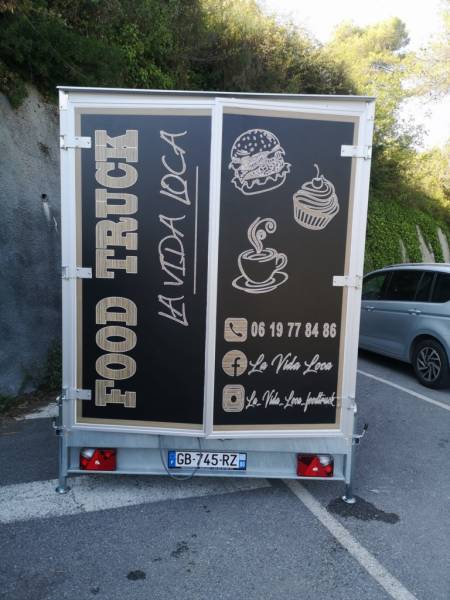 Devis marquage publicitaire covering camion food truck à Fréjus Var
