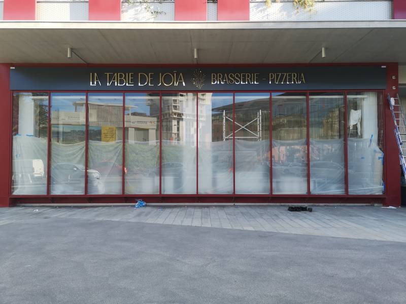 Enterprise pour création enseigne lumineuse Diodes PACA