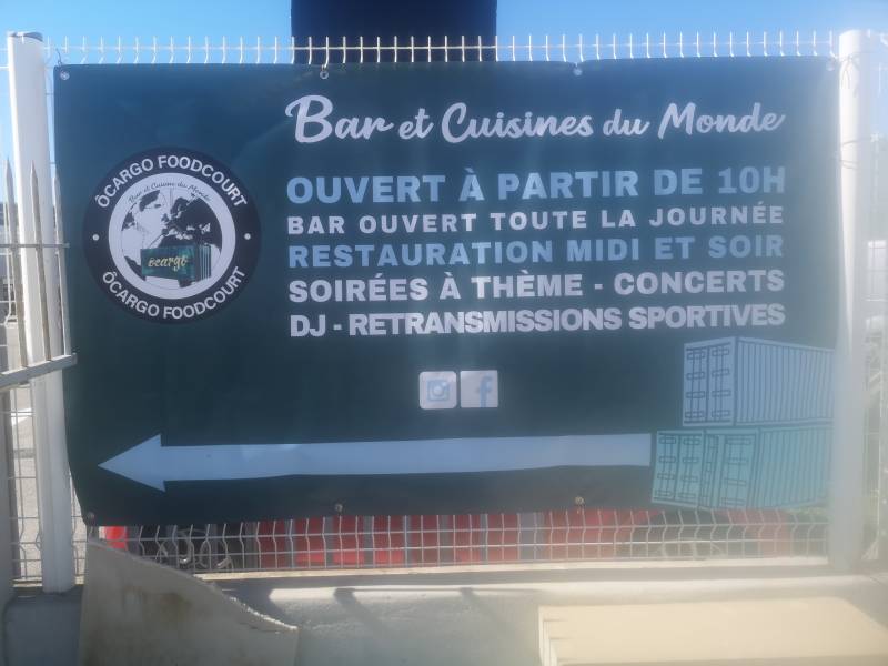 bâche pvc pour signalisation o'cargo à Fréjus